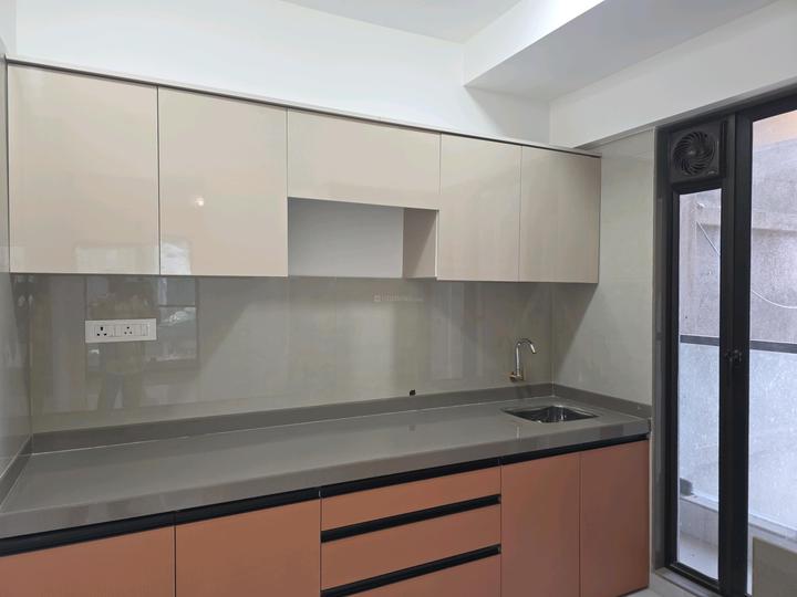 Rajhans Blossom Building 6 Wing C&D Main Image 1