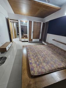Bedroom Image of 3500 Sq.ft 3 BHK Apartment / Flat for rent in Sangath Platina, Motera Ahmedabad for Rs. 50000