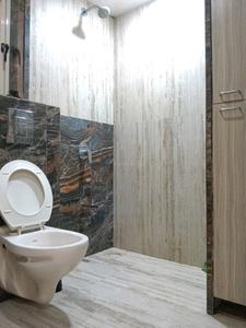 Common Bathroom Image of 1380 Sq.ft 3 BHK Apartment / Flat for sale in Sheth Golden Willows, Mulund West Mumbai for Rs. 45000000