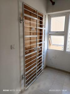 Bedroom Image of 915 Sq.ft 3 BHK Apartment / Flat for rent in Urbanrise Revolution One, Padur Chennai for Rs. 27000