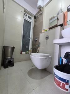 Bathroom Image of 630 Sq.ft 1 BHK Apartment / Flat for sale in Kalwa Thane for Rs. 9500000