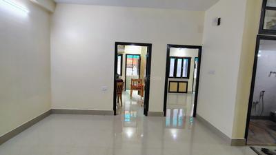 Hall Image of 950 Sq.ft 2 BHK Apartment / Flat for rent in Bangur Avenue Kolkata for Rs. 17000