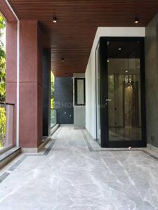 Balcony Image of 2700 Sq.ft 4 BHK Builder Floor for sale in Safdarjung Development Area New Delhi for Rs. 132500000