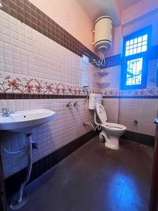 Bathroom Image of 350 Sq.ft 1 BHK Builder Floor for sale in Kasumpti Shimla for Rs. 4000000