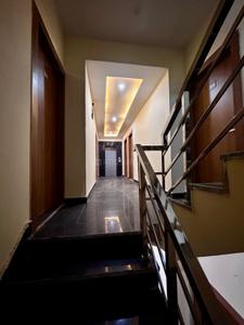 Image of 160 Sq.ft 1 RK Apartment / Flat for rent in Sector 72, Gurgaon for Rs. 16500