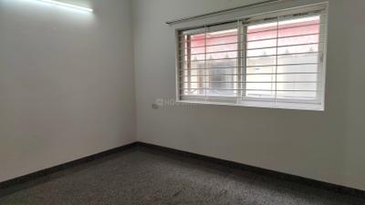 Living Room Image of 550 Sq.ft 1 BHK Builder Floor for rent in Krishna Building, Halasuru Bengaluru for Rs. 20000