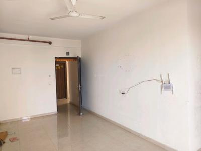 Living Room Image of 1000 Sq.ft 2 BHK Apartment / Flat for sale in Signature Global The Millennia 2, Sector 37D Gurgaon for Rs. 7600000