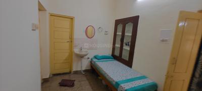 Bedroom Image of 1200 Sq.ft 2 BHK Builder Floor for rent in Cox Town Bengaluru for Rs. 26000