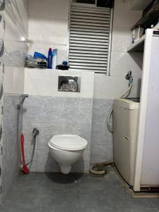 Bathroom Image of 790 Sq.ft 1 RK Apartment / Flat for sale in Dosti Maitri Vatika, Kalwa Thane for Rs. 7800000