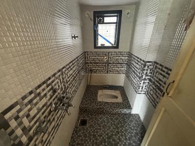 Bathroom Image of 970 Sq.ft 2 BHK Apartment / Flat for sale in Happy Home Sarvodaya Leela, Dombivli East Thane for Rs. 7100000