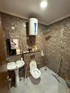 Bathroom Image of 620 Sq.ft 1 BHK Apartment / Flat for rent in Kumar Karishma, Kothrud Pune for Rs. 12000