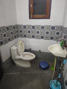 Bathroom Image of 1800 Sq.ft 2 BHK Builder Floor for rent in Chitrakoot Jaipur for Rs. 20000