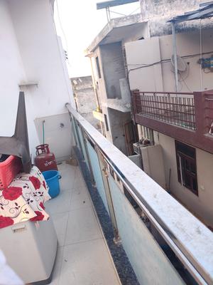 Balcony Image of 1520 Sq.ft 2 BHK Builder Floor for rent in Sector 105 Gurgaon for Rs. 16000