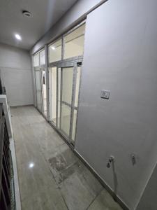 Image of 372 Sq.ft 1 RK Apartment / Flat for rent in Sector 72, Noida for Rs. 16000