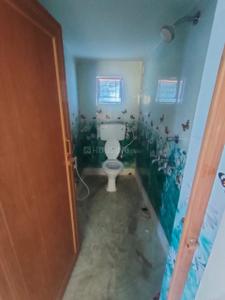 Bathroom Image of 880 Sq.ft 2 BHK Apartment / Flat for sale in Purba Putiary Kolkata for Rs. 2700000