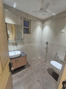 Bathroom Image of 1350 Sq.ft 3 BHK Builder Floor for sale in Janakpuri New Delhi for Rs. 21500000
