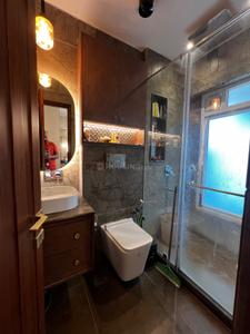 Bathroom Image of 1100 Sq.ft 2 BHK Apartment / Flat for rent in Sector 66 Mohali for Rs. 71000