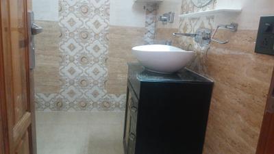 Image of 2000 Sq.ft 2 BHK Builder Floor for rent in Palam Vihar, Gurgaon for Rs. 38000