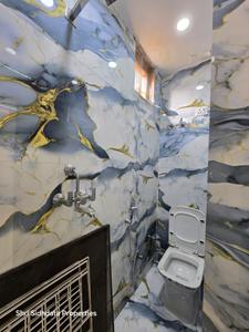 Bathroom Image of 750 Sq.ft 2 BHK Builder Floor for rent in Dwarka Mor New Delhi for Rs. 22500