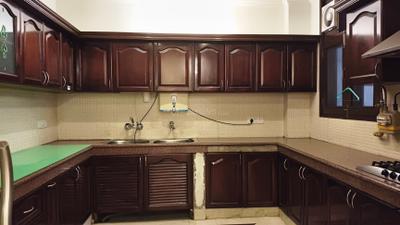 Kitchen Image of 2000 Sq.ft 3 BHK Builder Floor for rent in Soami Nagar New Delhi for Rs. 125000