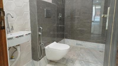 Image of 1080 Sq.ft 3 BHK Builder Floor for sale in Ashok Vihar, New Delhi for Rs. 13500000