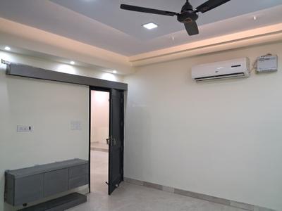 Bedroom Image of 1800 Sq.ft 3 BHK Builder Floor for rent in Paschim Vihar New Delhi for Rs. 55000