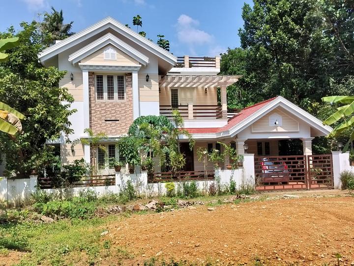 Angamaly Main Image 1