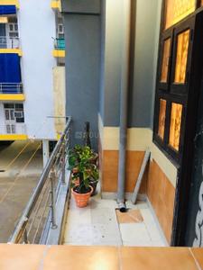 Balcony Image of 1000 Sq.ft 2 BHK Apartment / Flat for sale in Dream Wonder Homes, Sector 45 Noida for Rs. 4200000