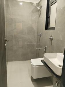 Image of 780 Sq.ft 2 BHK Apartment / Flat for rent in DLH Leo Tower, Andheri West, Mumbai for Rs. 110000