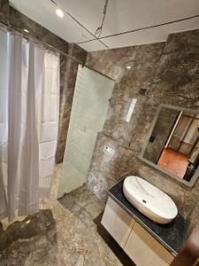 Bathroom Image of 2970 Sq.ft 4 BHK Builder Floor for sale in Ansal Versalia, Sector 67 Gurgaon for Rs. 23500000