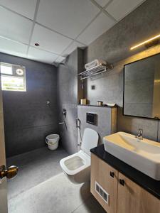 Bathroom Image of 800 Sq.ft 1 BHK Apartment / Flat for rent in Hongasandra Bengaluru for Rs. 40000
