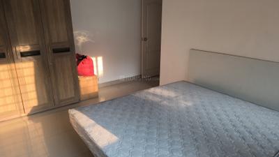 Bedroom Image of 1035 Sq.ft 2 BHK Apartment / Flat for rent in Kumar Pebble Park, Hadapsar Pune for Rs. 20000