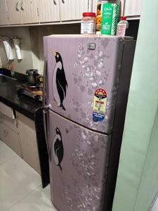 Kitchen Image of 430 Sq.ft 1 BHK Apartment / Flat for rent in Hareshwar Paradise, Dahisar West Mumbai for Rs. 35000