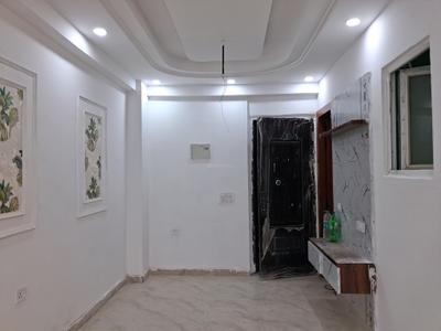 Living Room Image of 1050 Sq.ft 2 BHK Apartment / Flat for sale in Sector 73 Noida for Rs. 4300000