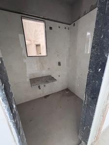 Bathroom Image of 600 Sq.ft 2 BHK Apartment / Flat for sale in Samarth Drushti Emerald, Ghatkopar East Mumbai for Rs. 17700000