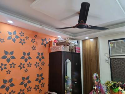Bedroom Image of 810 Sq.ft 3 BHK Apartment / Flat for sale in Nawada New Delhi for Rs. 4600000