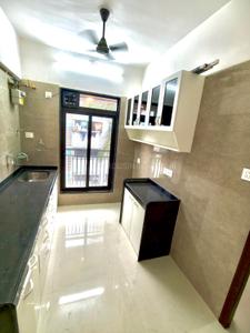 Kitchen Image of 960 Sq.ft 3 BHK Apartment / Flat for rent in Borivali West Mumbai for Rs. 85000