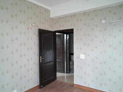 Bedroom Image of 900 Sq.ft 2 BHK Apartment / Flat for sale in Amrapali Platinum, Sector 119 Noida for Rs. 8800000