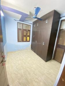 Bedroom Image of 3200 Sq.ft 3 BHK Apartment / Flat for rent in Uttam Nagar New Delhi for Rs. 19500
