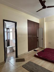 Bedroom Image of 1295 Sq.ft 2.5 BHK Apartment / Flat for rent in Gaurs Gaur Global Village, Crossings Republik Ghaziabad for Rs. 23000