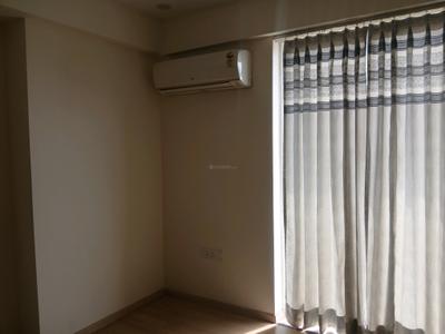 Bedroom Image of 1500 Sq.ft 3 BHK Apartment / Flat for sale in DLF Regal Gardens by DLF, Sector 90 Gurgaon for Rs. 19500000