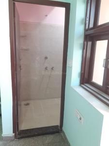 Bathroom Image of 1056 Sq.ft 1 RK Apartment / Flat for rent in Sector 52 Gurgaon for Rs. 10000