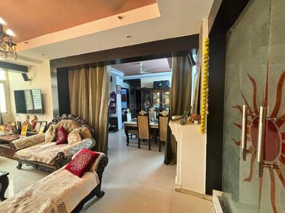 Hall Image of 1305 Sq.ft 3 BHK Apartment / Flat for sale in Prateek Wisteria, Sector 77 Noida for Rs. 18000000