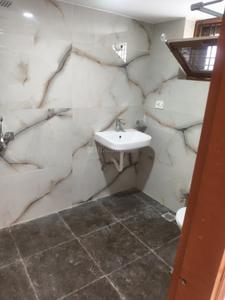 Image of 2000 Sq.ft 2 BHK Builder Floor for rent in Sector 23, Gurgaon for Rs. 35000