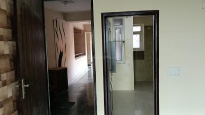 Main Entrance Image of 1210 Sq.ft 2.5 BHK Apartment / Flat for rent in Sikka Karmic Greens, Sector 78 Noida for Rs. 26000