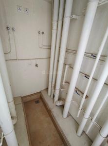Bathroom Image of 2276 Sq.ft 4.5 BHK Apartment / Flat for sale in Aurum Q Islands R6, Ghansoli Navi Mumbai for Rs. 47000000