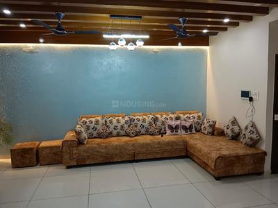 Hall Image of 1800 Sq.ft 3 BHK Apartment / Flat for rent in Shreeji Vivanta Elite, Diwalipura Vadodara for Rs. 35000