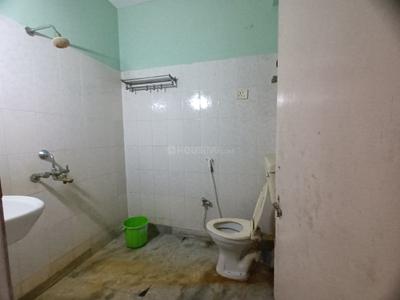 Bathroom Image of 1500 Sq.ft 3 BHK Apartment / Flat for sale in Jadavpur Kolkata for Rs. 11200000