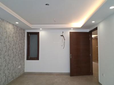 Living Room Image of 1800 Sq.ft 3 BHK Builder Floor for sale in Mansarover Garden New Delhi for Rs. 32500000