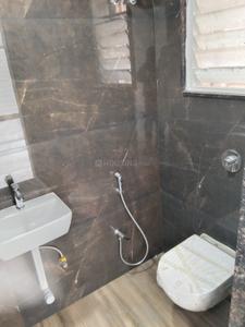 Bathroom Image of 850 Sq.ft 2 BHK Apartment / Flat for rent in Mhalgi Nagar Nagpur for Rs. 25000